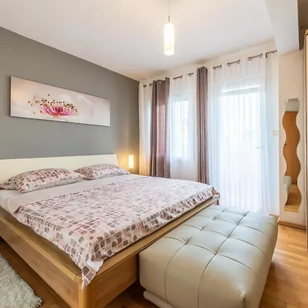 Apartman Natura *